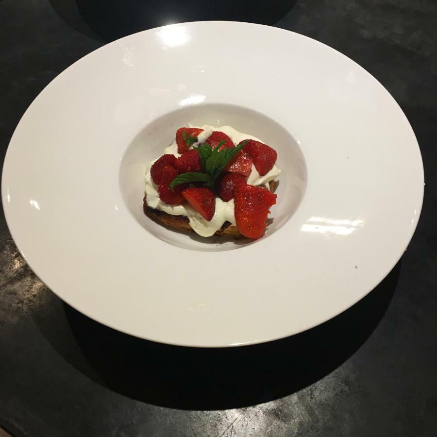La Datcha Delicatessen Tulette 외부 사진